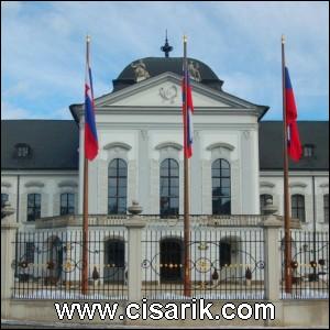 Bratislava_Bratislava_BL_Pozsony_Bratislava_Palace_Town-Building_Area_x1.jpg