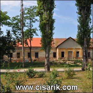 Hul_Nove_Zamky_NI_Bars_Tekov_Manor-House_Park_x1.jpg